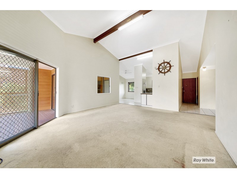 17 Yeppoon Crescent, Yeppoon QLD 4703