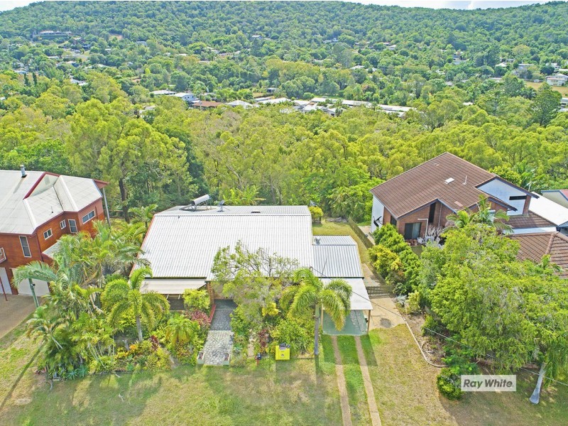 17 Yeppoon Crescent, Yeppoon QLD 4703