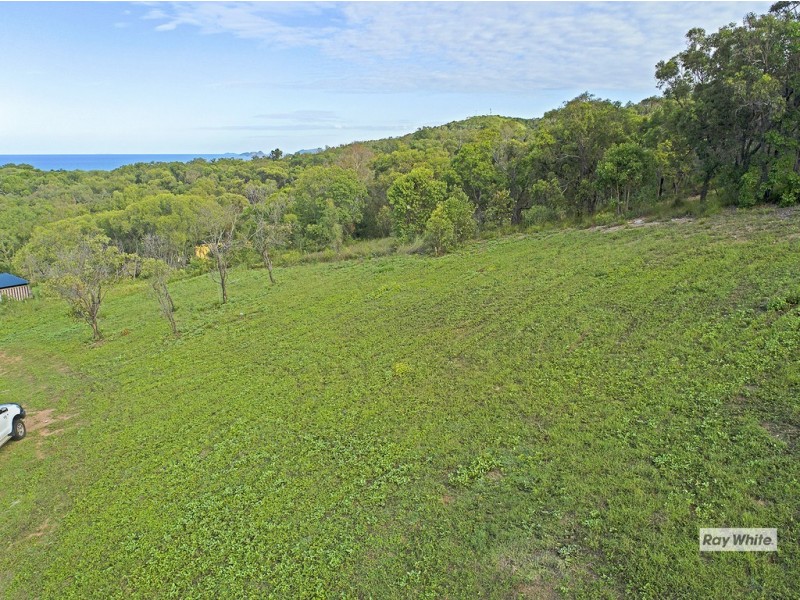 9 Fraser Crescent, Pacific Heights QLD 4703