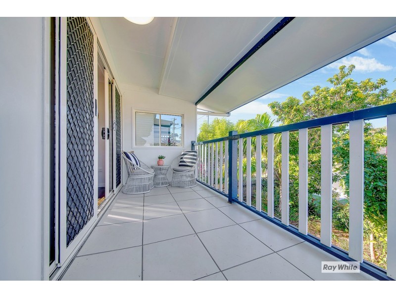 17 Elma Street, Cooee Bay QLD 4703