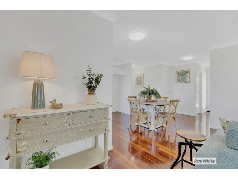 17 Elma Street, Cooee Bay QLD 4703