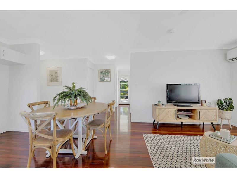 17 Elma Street, Cooee Bay QLD 4703