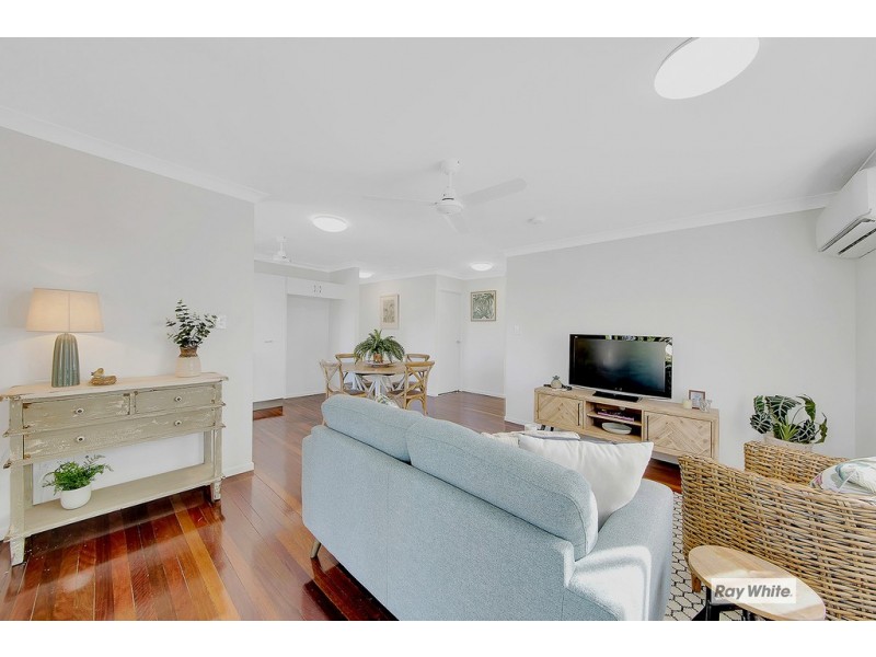 17 Elma Street, Cooee Bay QLD 4703