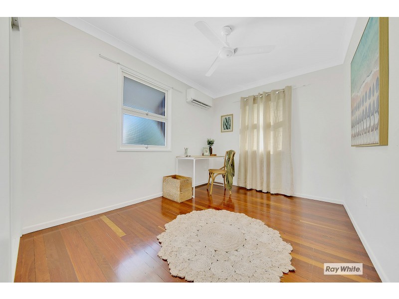 17 Elma Street, Cooee Bay QLD 4703