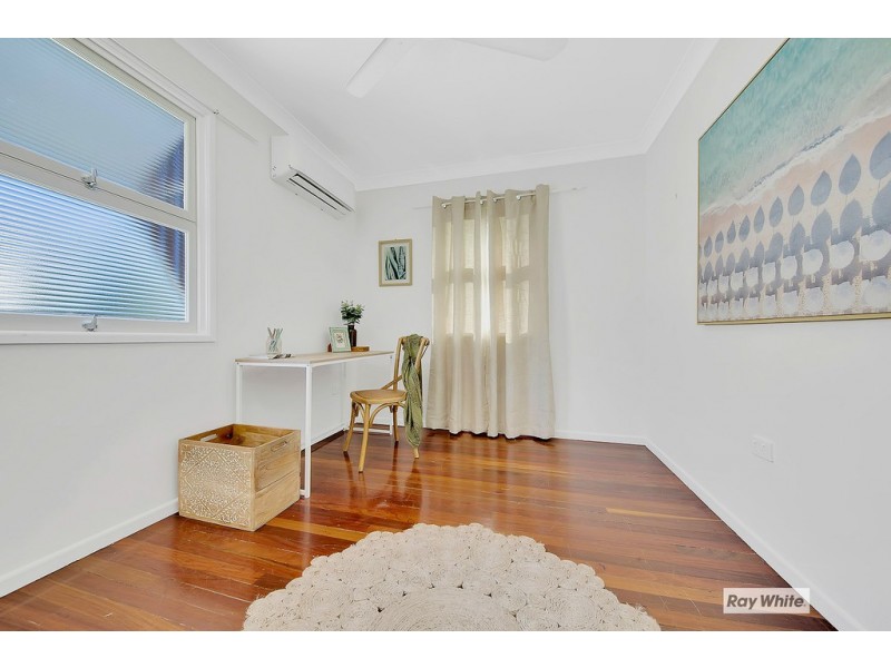 17 Elma Street, Cooee Bay QLD 4703