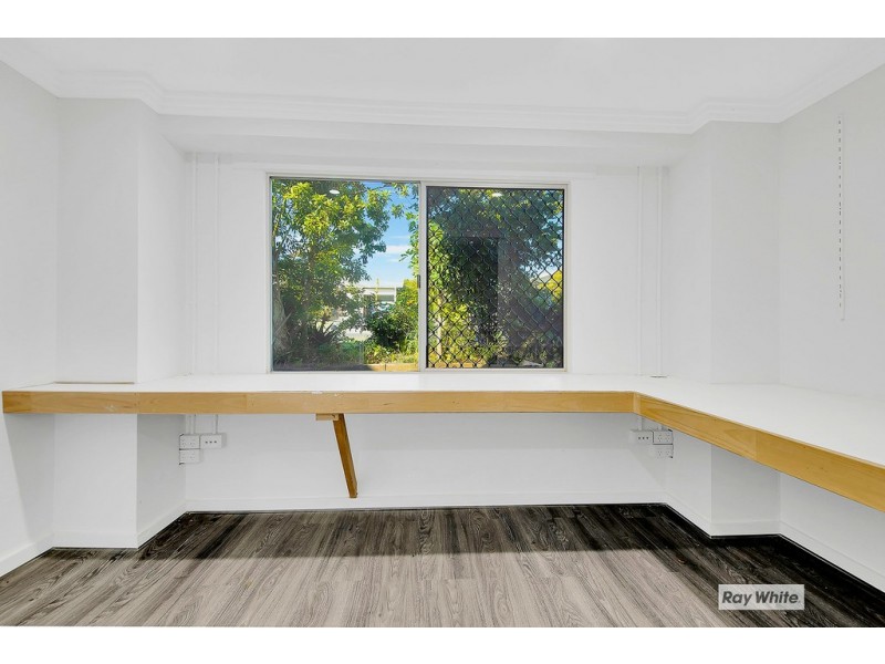 17 Elma Street, Cooee Bay QLD 4703