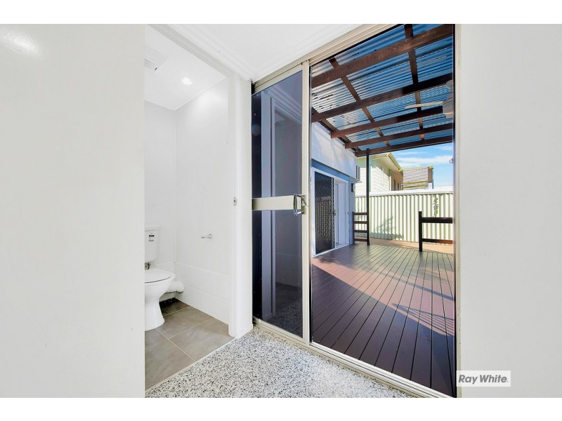 17 Elma Street, Cooee Bay QLD 4703