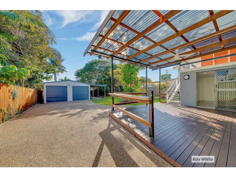 17 Elma Street, Cooee Bay QLD 4703