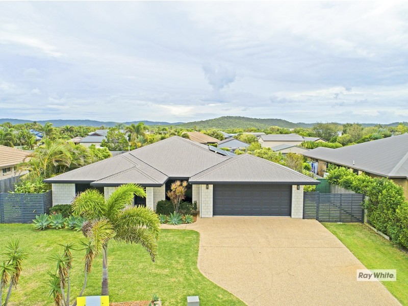 4 Sandcastle Drive, Mulambin QLD 4703