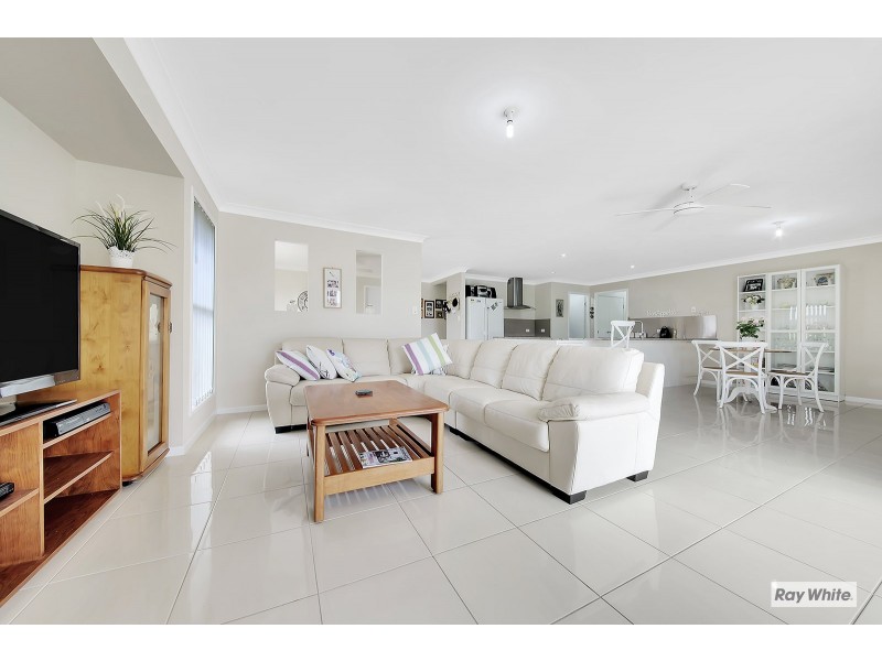 4 Sandcastle Drive, Mulambin QLD 4703