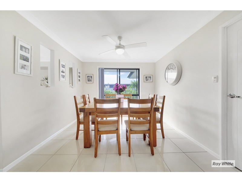 4 Sandcastle Drive, Mulambin QLD 4703