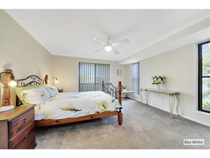 4 Sandcastle Drive, Mulambin QLD 4703