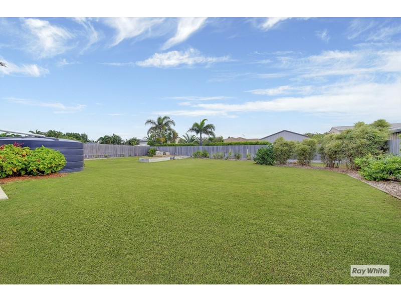 4 Sandcastle Drive, Mulambin QLD 4703