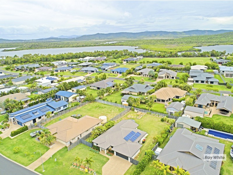 4 Sandcastle Drive, Mulambin QLD 4703