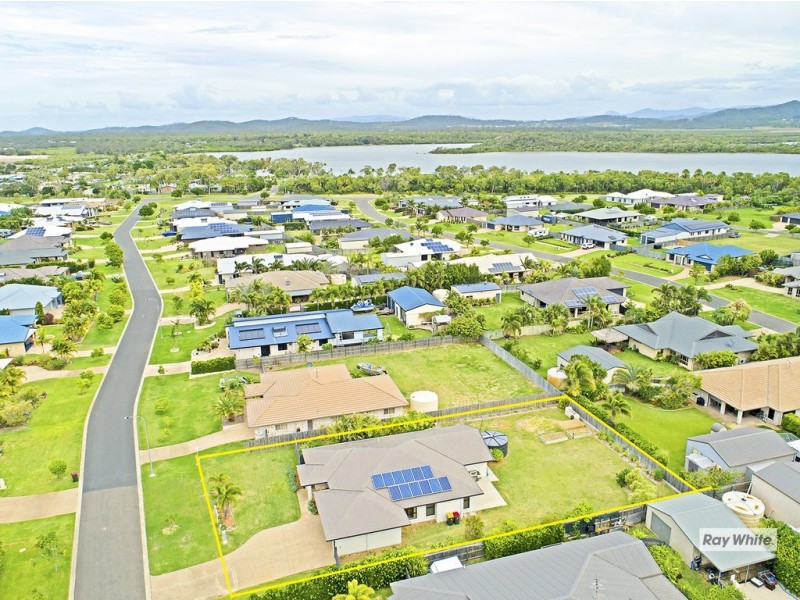 4 Sandcastle Drive, Mulambin QLD 4703