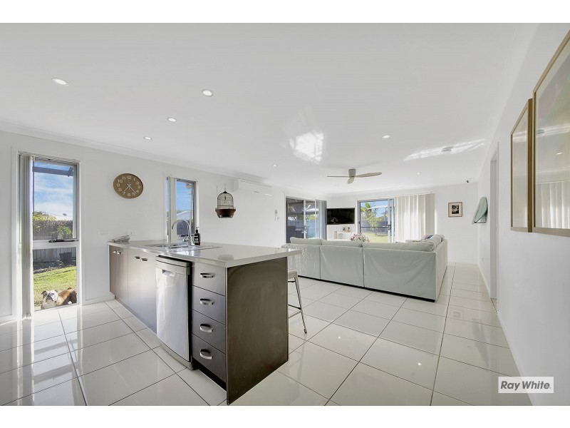 26 Outrigger Drive, Mulambin QLD 4703