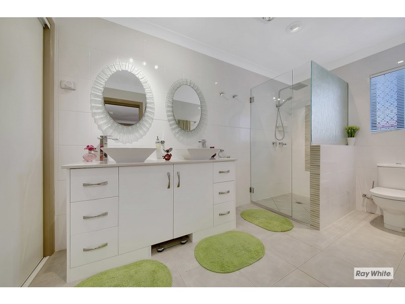 18 Esplanade, Zilzie QLD 4710