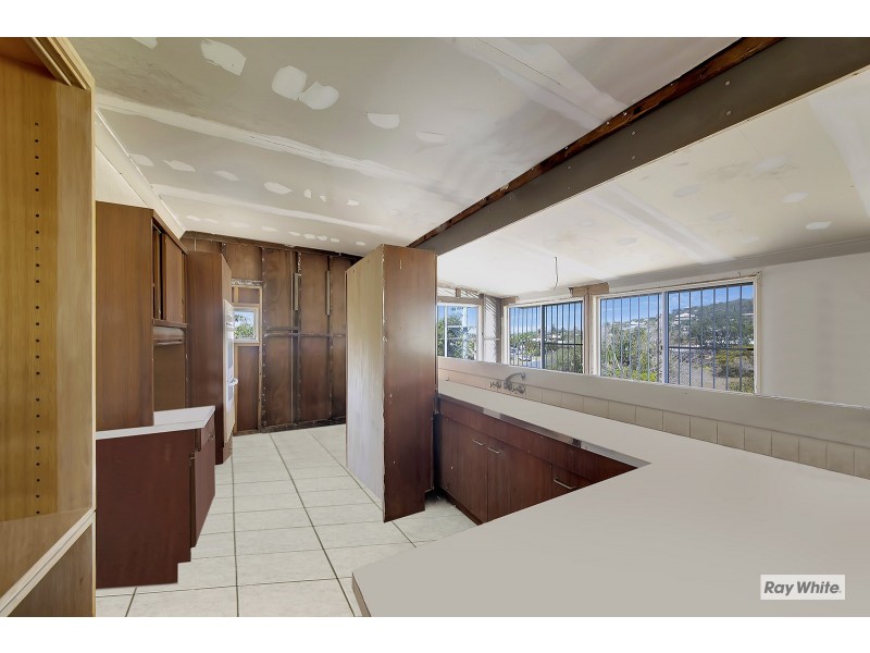 28 Olympia Avenue, Pacific Heights QLD 4703