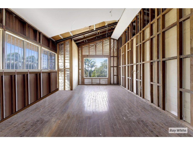 28 Olympia Avenue, Pacific Heights QLD 4703