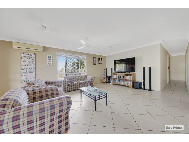 3 Loch Ness Outlook, Taranganba QLD 4703
