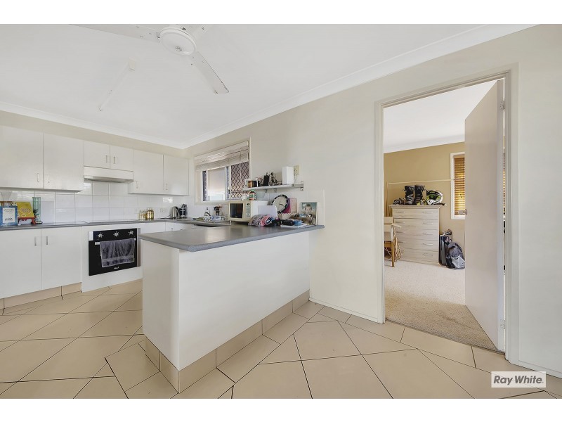 3 Loch Ness Outlook, Taranganba QLD 4703