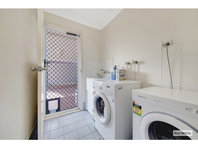 3 Loch Ness Outlook, Taranganba QLD 4703