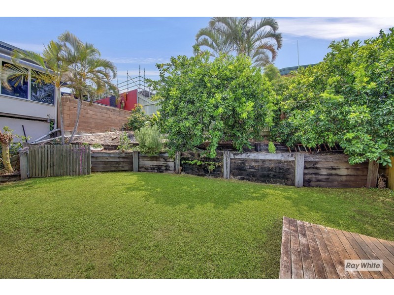 18 Sea View Road, Yeppoon QLD 4703