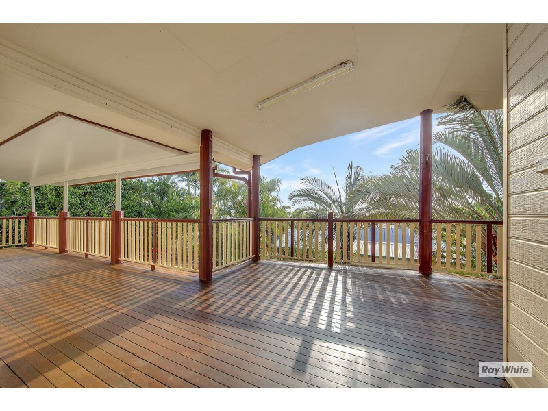 40 Benowa Drive, Taranganba QLD 4703