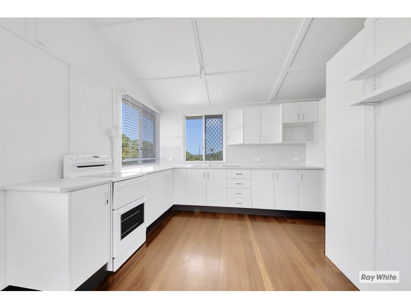 66 Schofield Parade, Keppel Sands QLD 4702