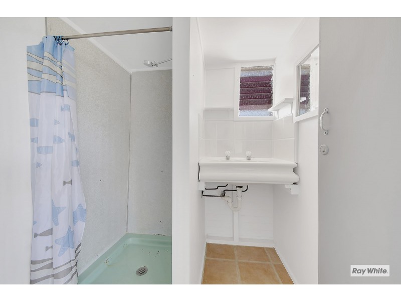66 Schofield Parade, Keppel Sands QLD 4702