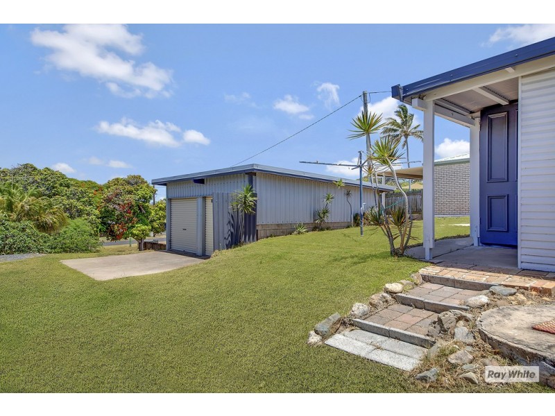 66 Schofield Parade, Keppel Sands QLD 4702