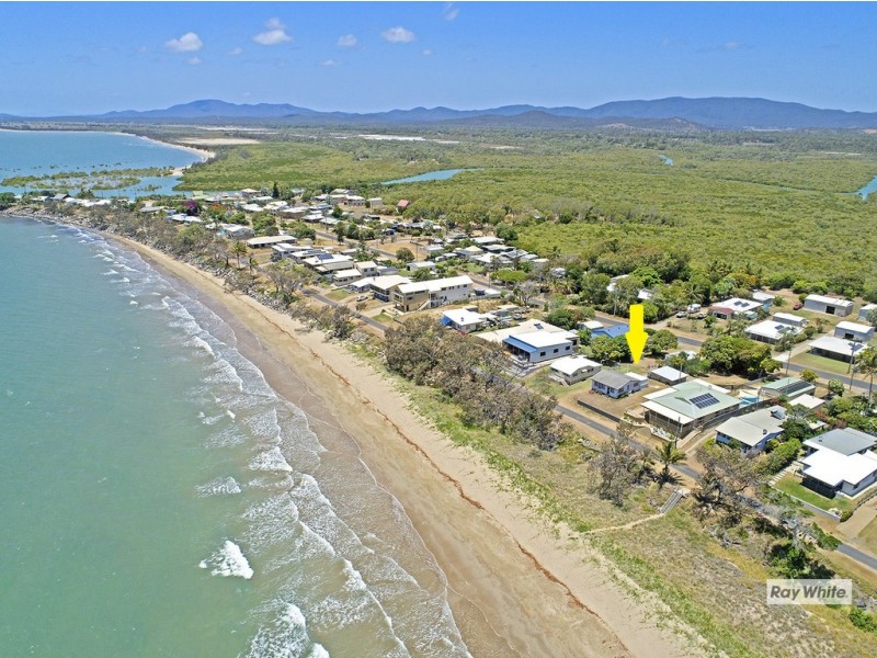66 Schofield Parade, Keppel Sands QLD 4702