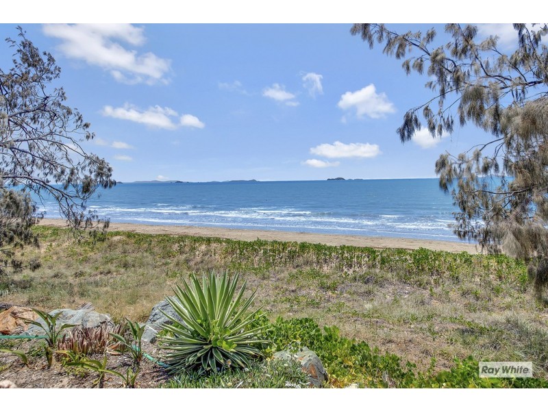 66 Schofield Parade, Keppel Sands QLD 4702