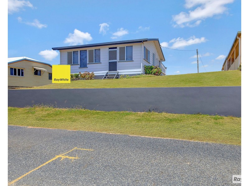66 Schofield Parade, Keppel Sands QLD 4702