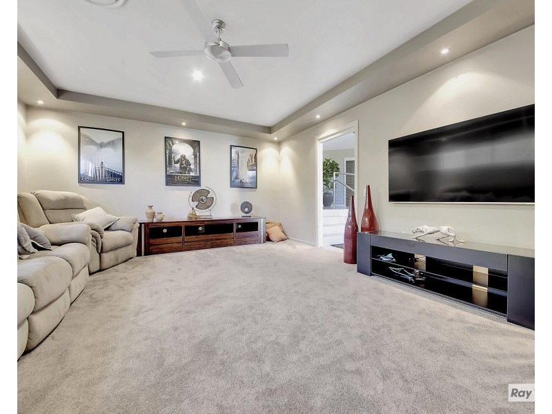 12 Barrington Court, Pacific Heights QLD 4703