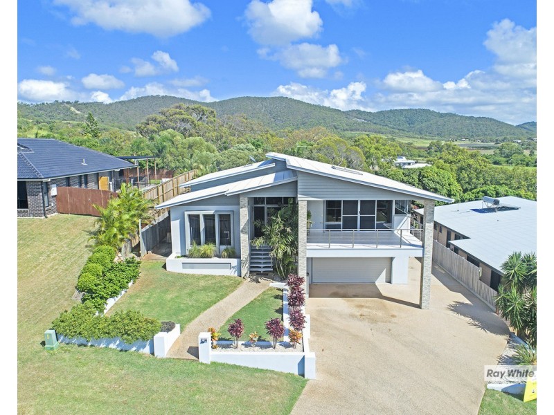 12 Barrington Court, Pacific Heights QLD 4703