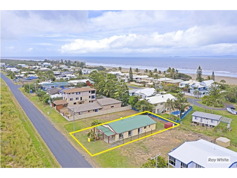 13 Mirrawena Avenue, Bangalee QLD 4703