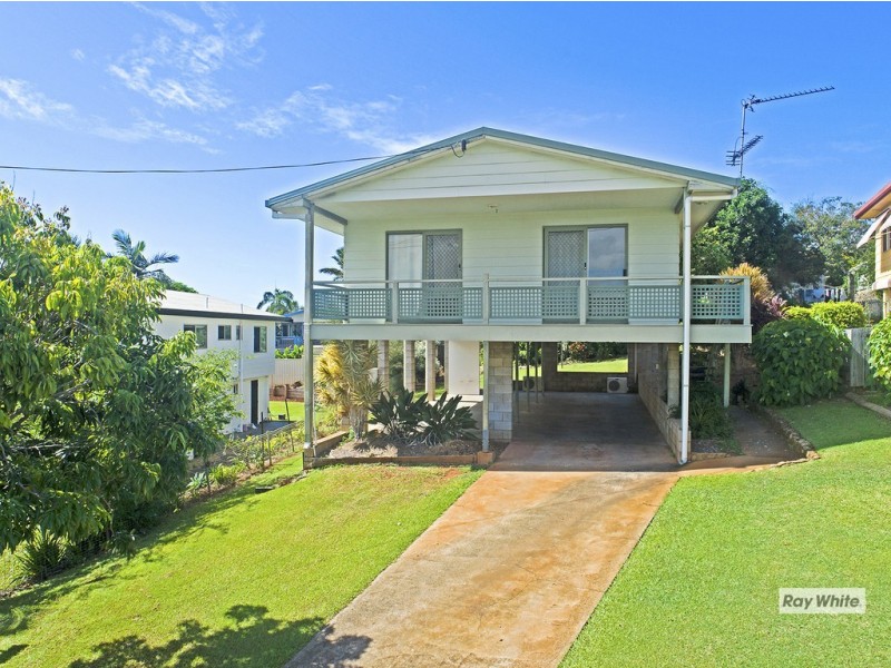 48 Dolphin Crescent, Taranganba QLD 4703