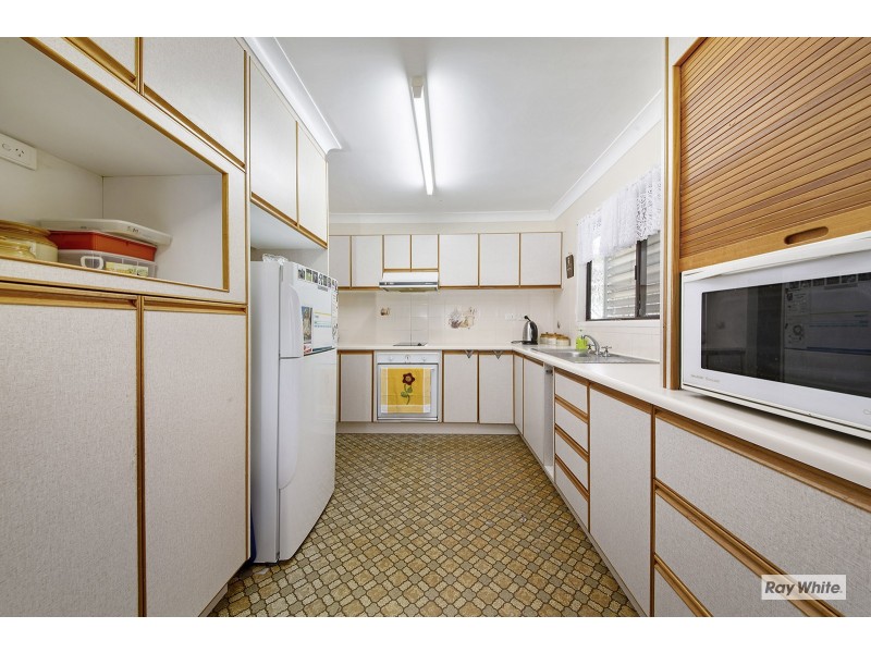 4 Salisbury Street, Barlows Hill QLD 4703