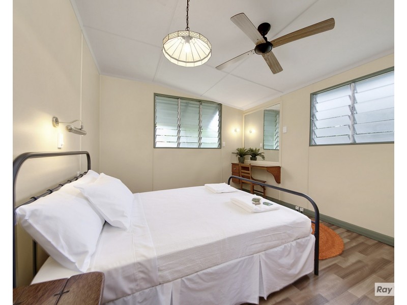 15 Ware Avenue, Causeway Lake QLD 4703