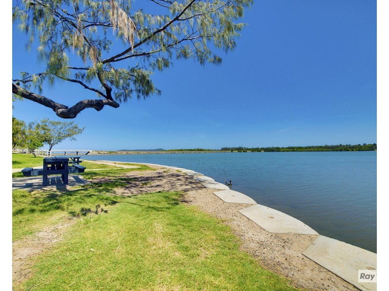 15 Ware Avenue, Causeway Lake QLD 4703