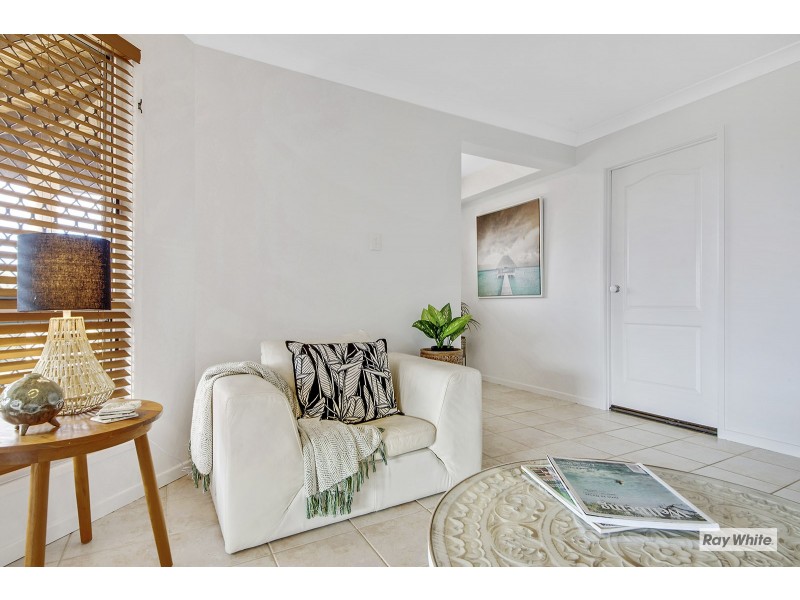7 Discovery Crescent, Rosslyn QLD 4703