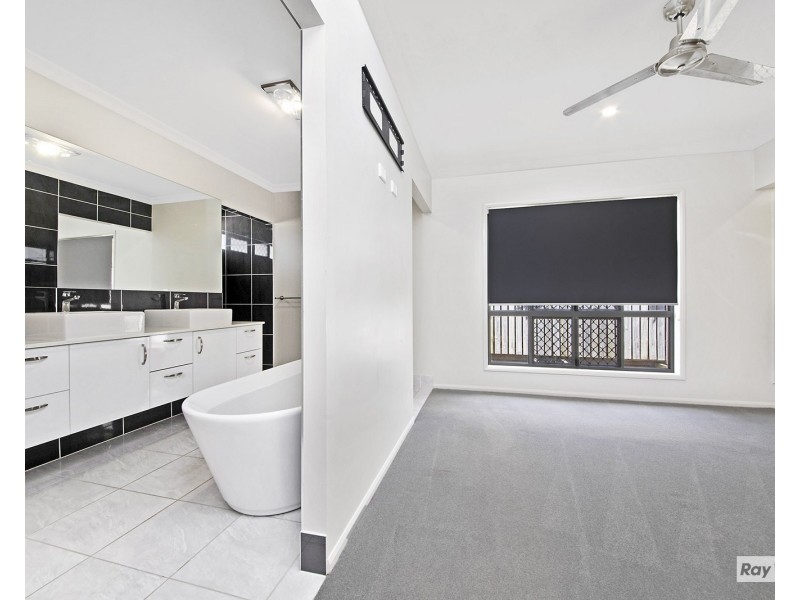 20 Norfolk Drive, Hidden Valley QLD 4703