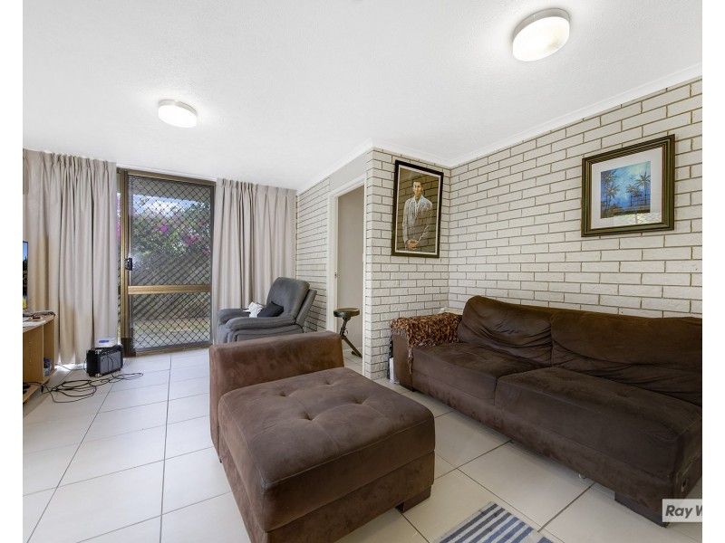 2/5 Percy Ford Street, Cooee Bay QLD 4703