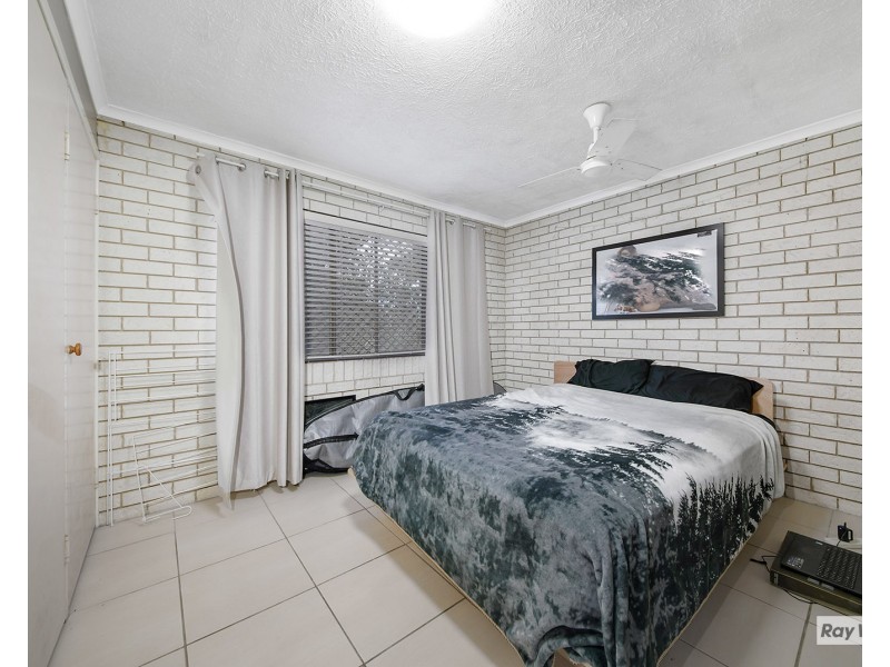 2/5 Percy Ford Street, Cooee Bay QLD 4703