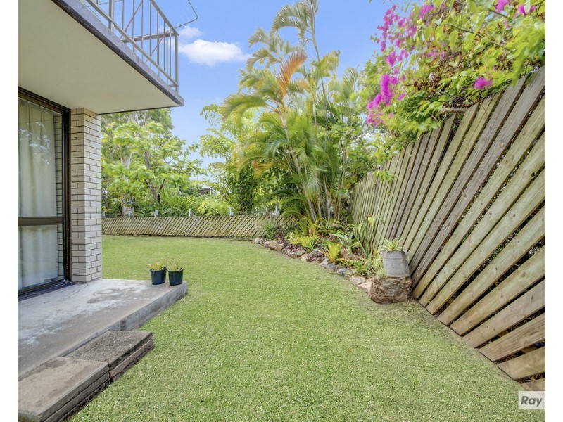 2/5 Percy Ford Street, Cooee Bay QLD 4703