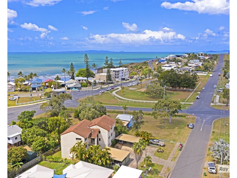 2/5 Percy Ford Street, Cooee Bay QLD 4703