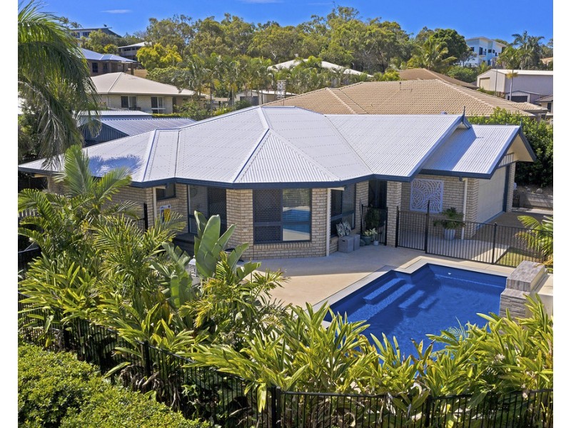 8 Driftwood Drive, Rosslyn QLD 4703