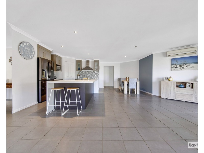 8 Lomandra Lane, Taroomball QLD 4703