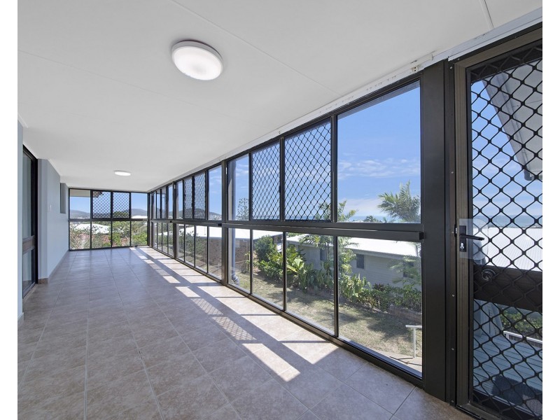 50 Poinciana Ave, Taranganba QLD 4703